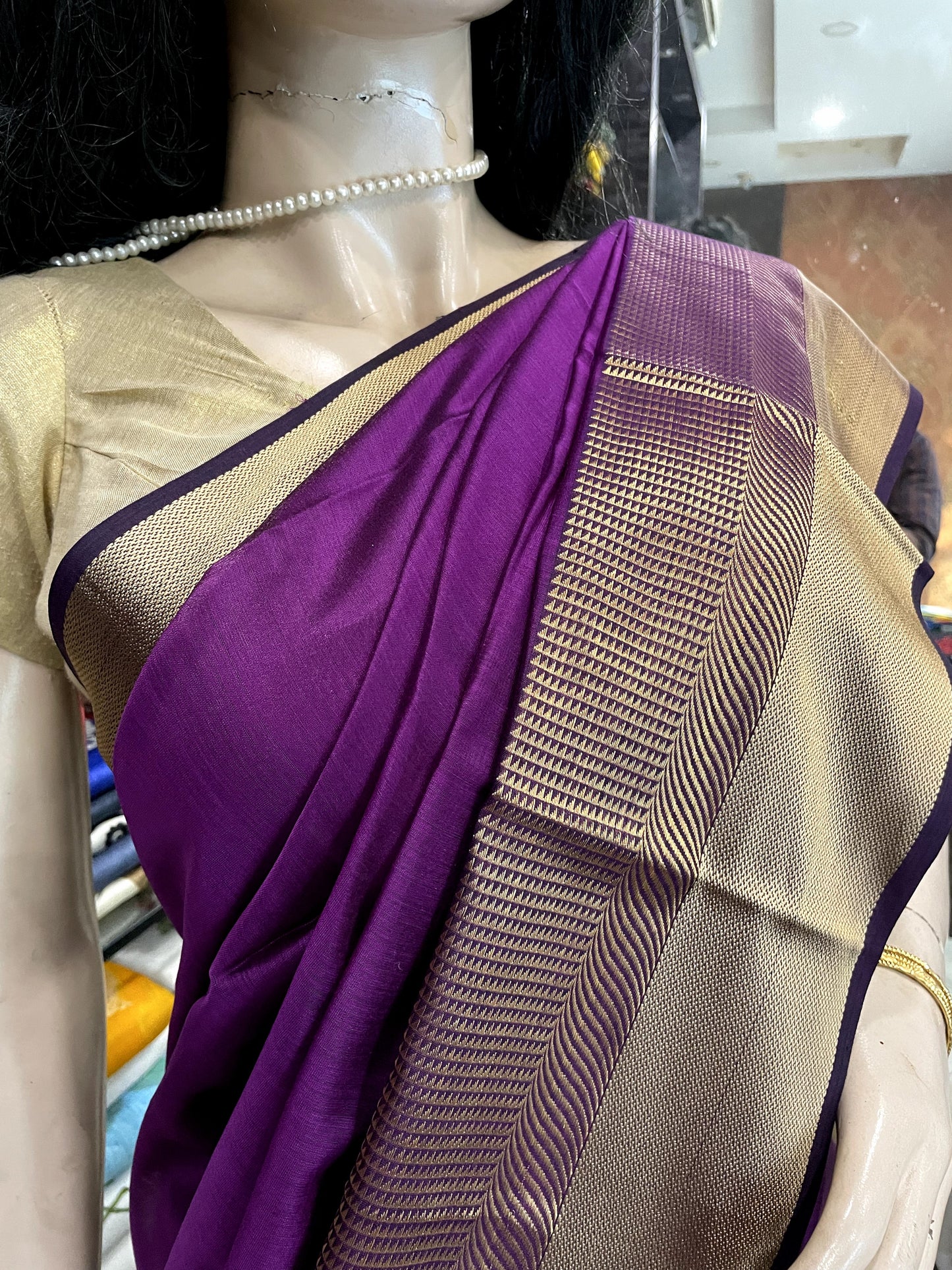 D24A031 Purple Gold Pure Handloom Maheshwari Silk Saree