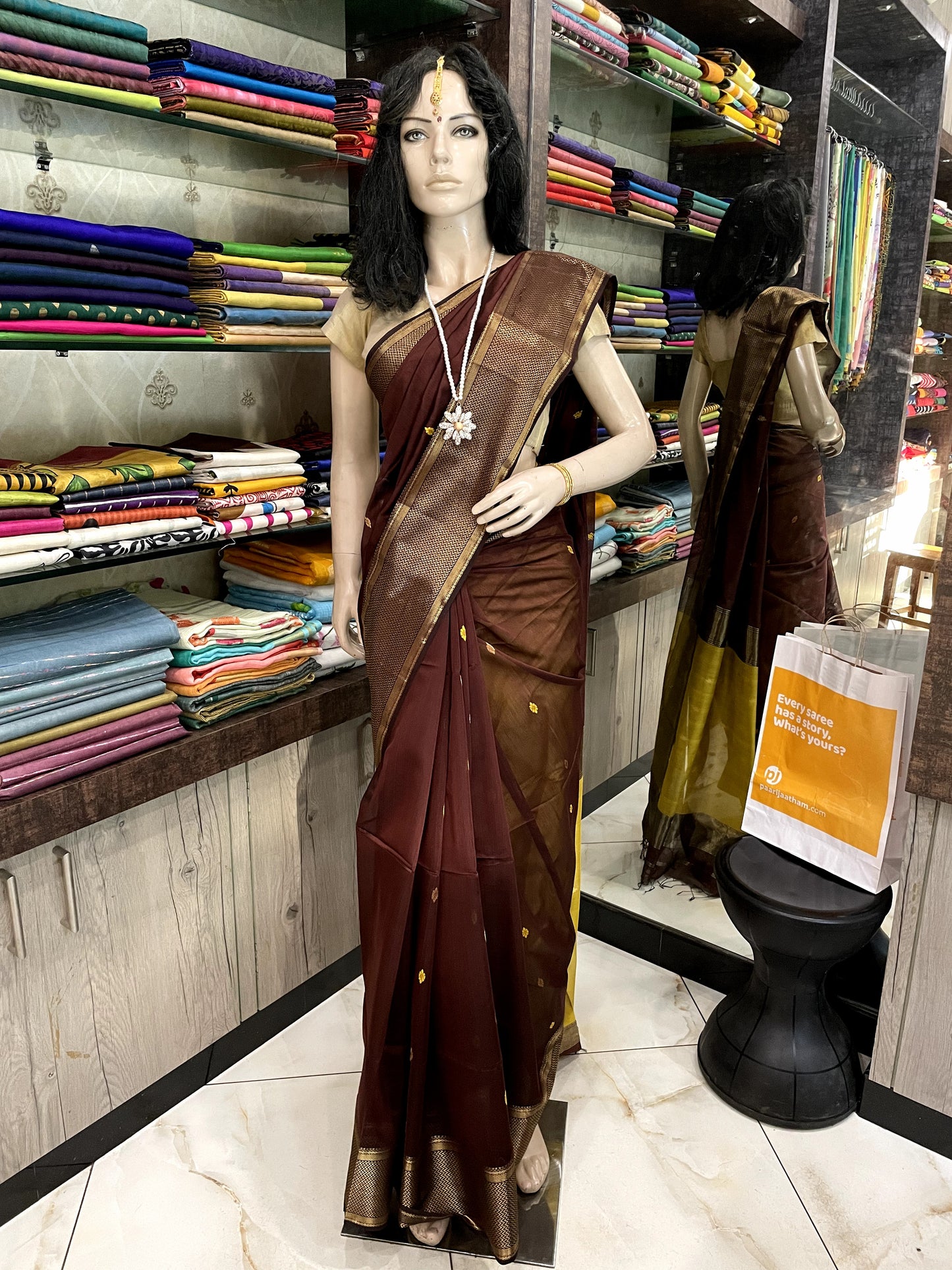 D24A033 Brown Black Pure Handloom Maheshwari Silk Saree