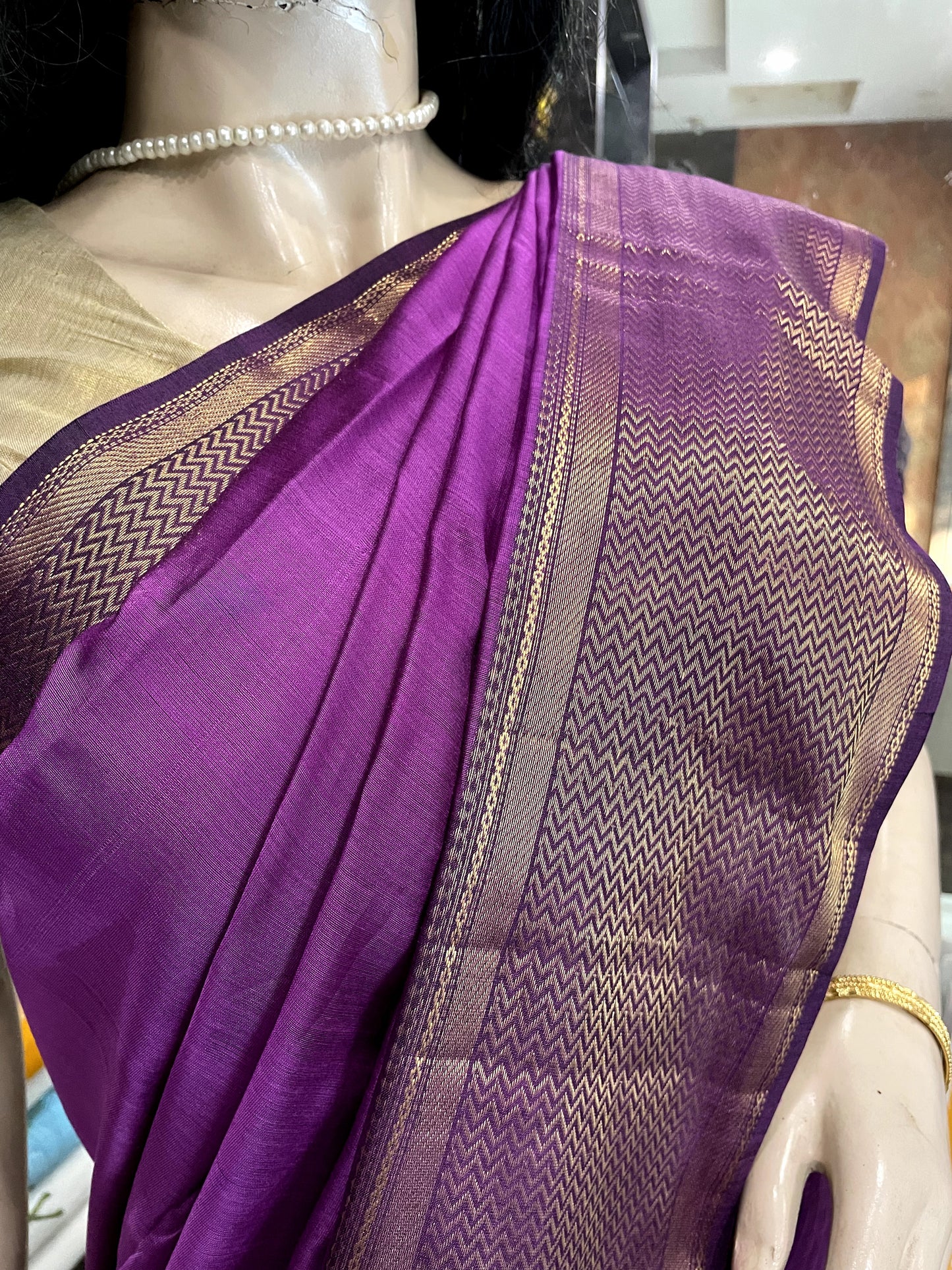 D24A034 Purple Gold Pure Handloom Maheshwari Silk Saree