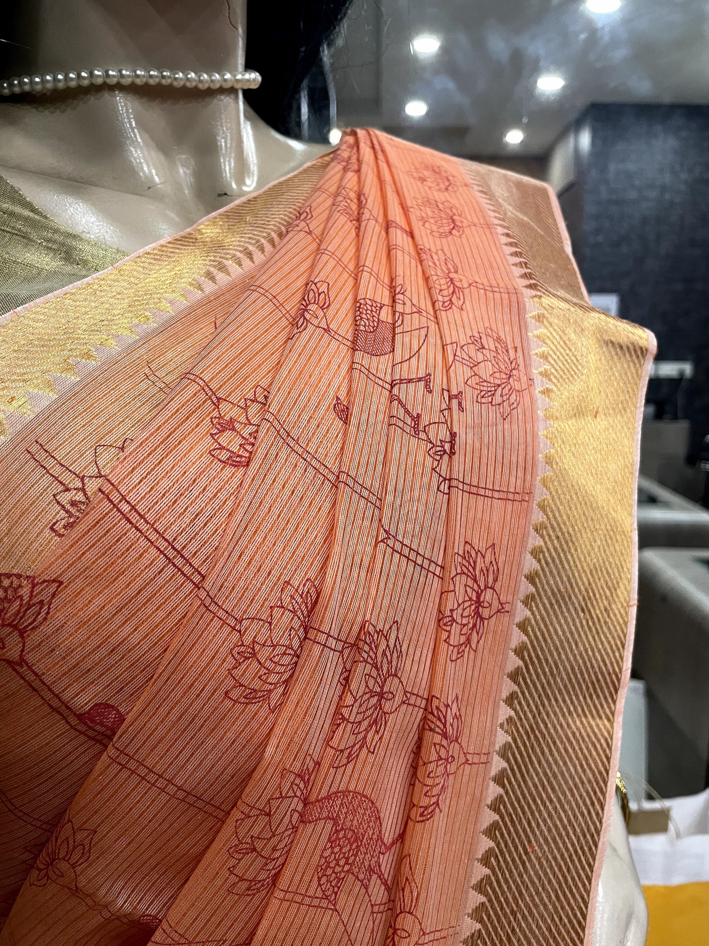 NV24A027 Peach Gold Pure Handloom Mangalgiri Cotton Saree
