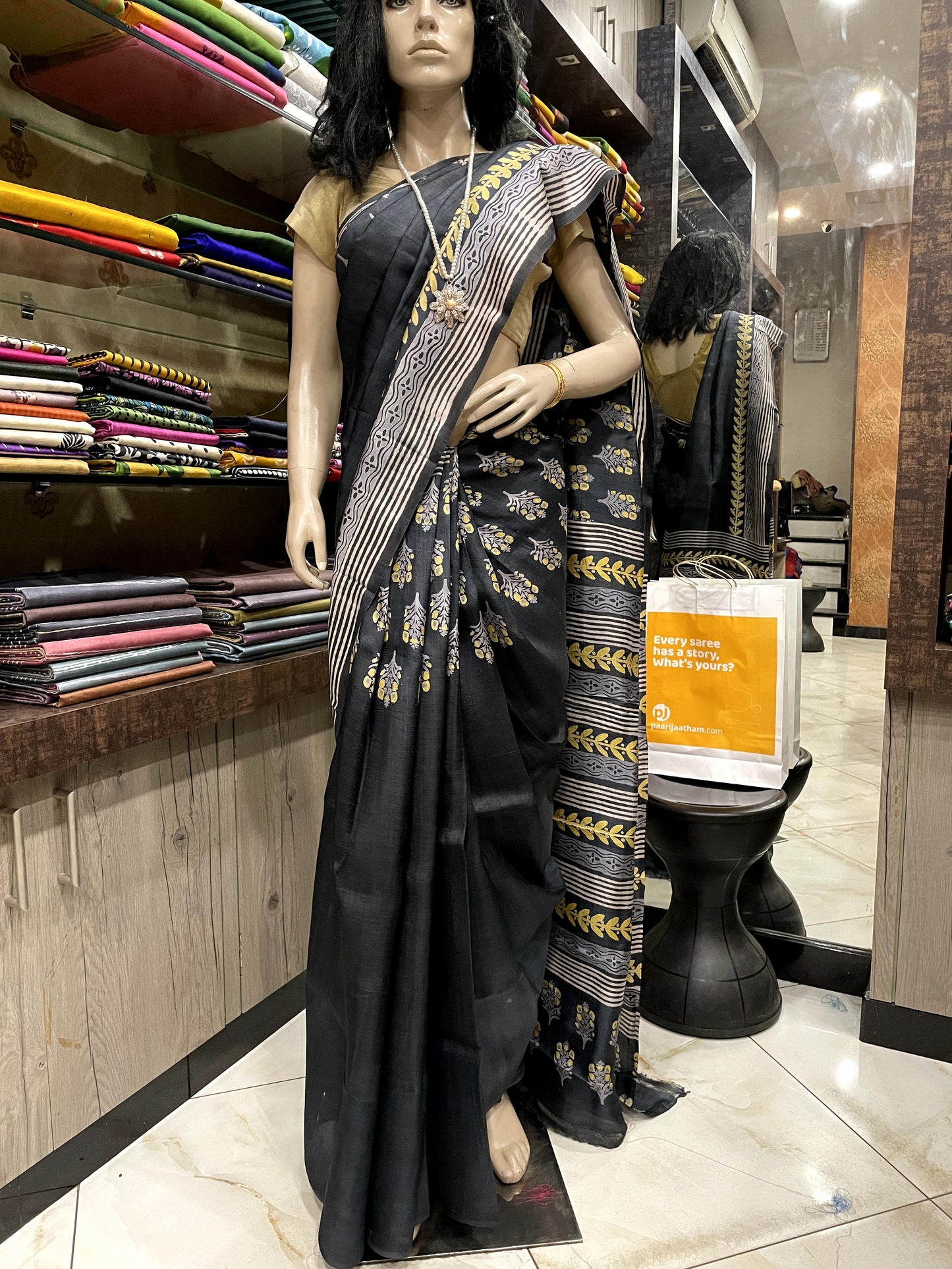 OT23A069 Grey White Pure Bishnupuri Silk Saree