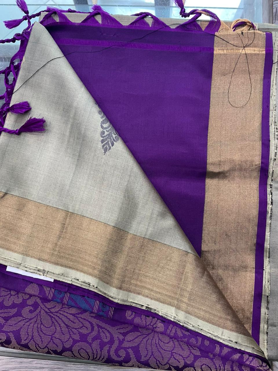 OT25A082 Sage Green Pure Handloom Soft Silk Saree