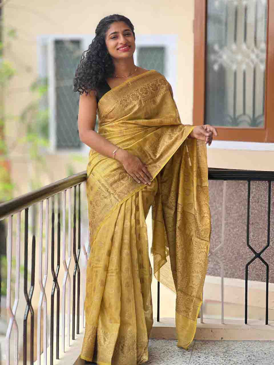 Yellow Gold Munga Tussar Saree