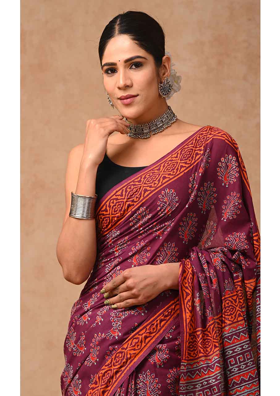 Maroon Orange Pure Handloom Batik Print Cotton Saree