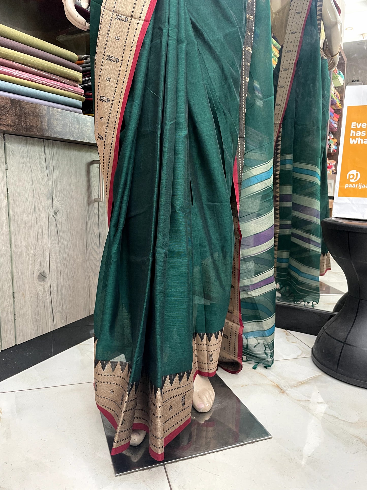 AU24A049 Green Rose Pure Handloom Narayanpet Cotton Saree