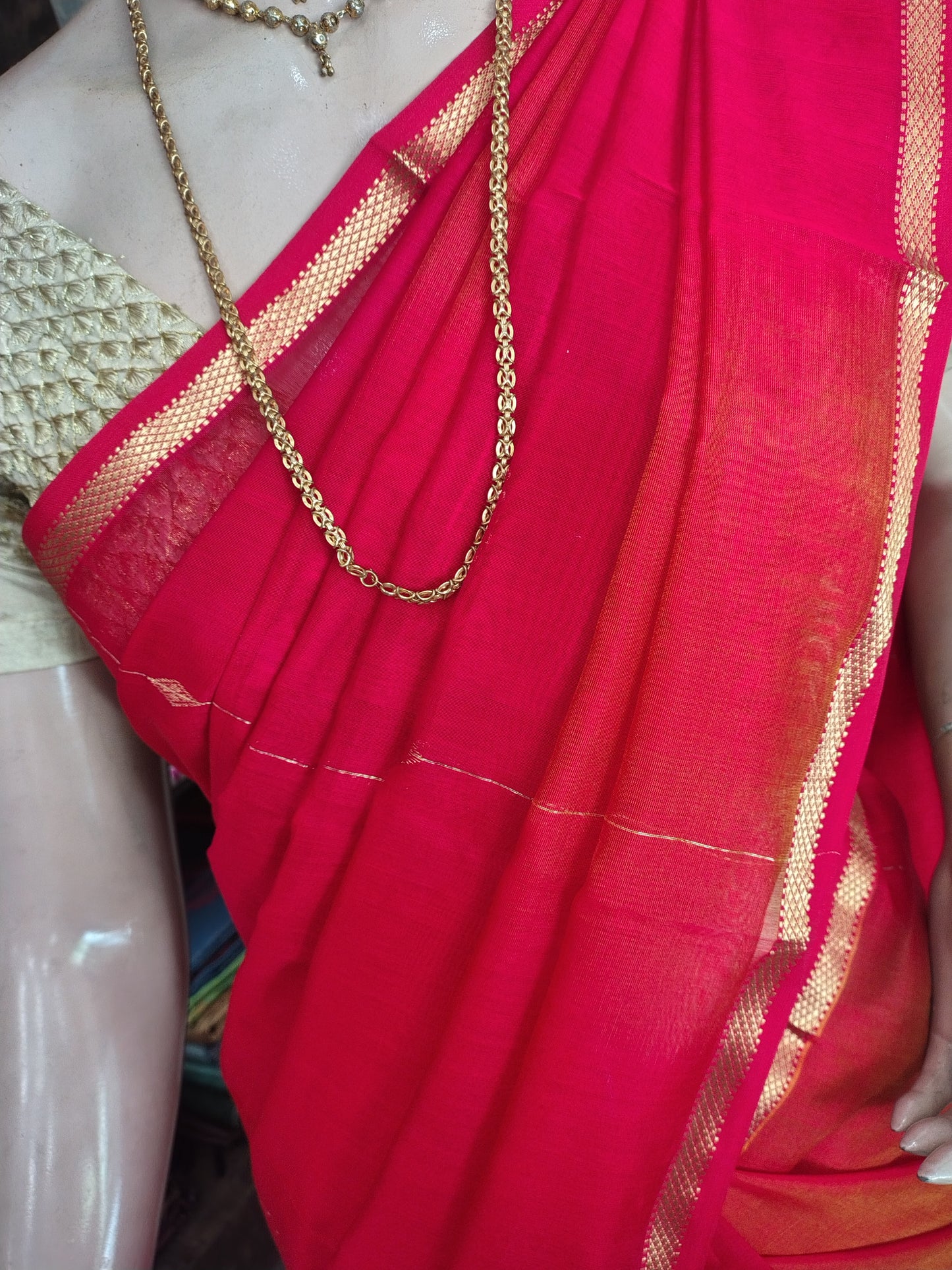 JL26A143 Red Pure Handloom Maheshwari Silk Saree