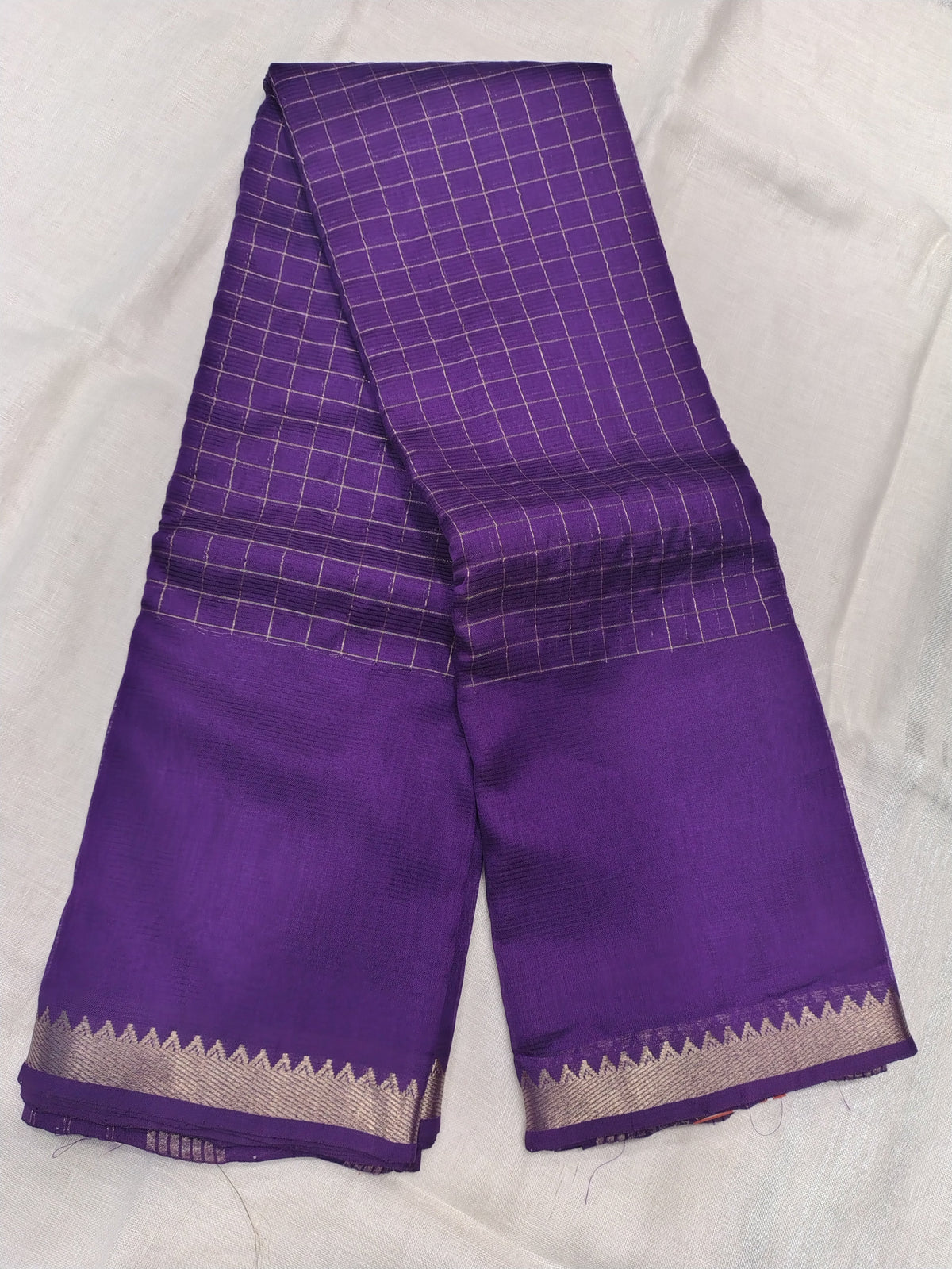 AU26A093 Vailot Pure Handloom Mangalgiri Silk Saree