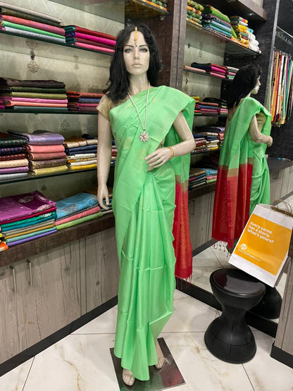 OT25A072 Green Pure Handloom Soft Silk Saree