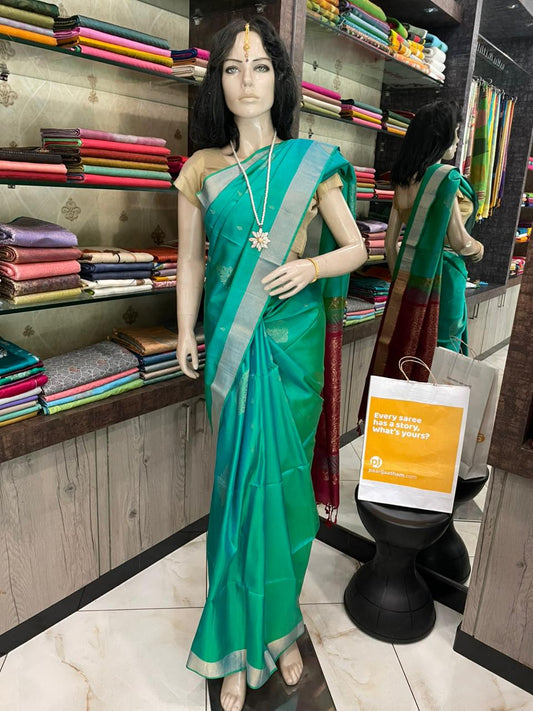 OT25A081 Green Pure Handloom Soft Silk Saree