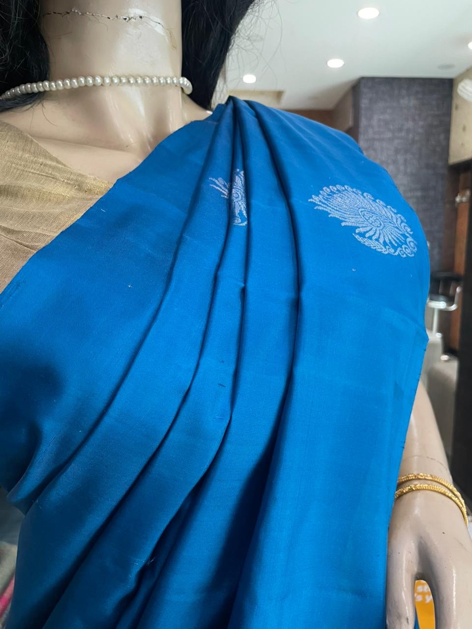 OT25A084 Blue Pure Handloom Soft Silk Saree