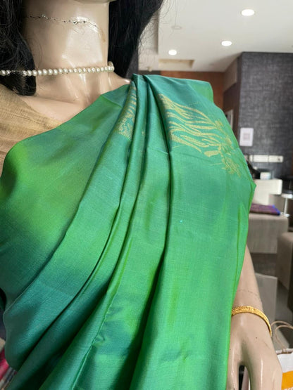 OT25A087 Green Pure Handloom Soft Silk Saree