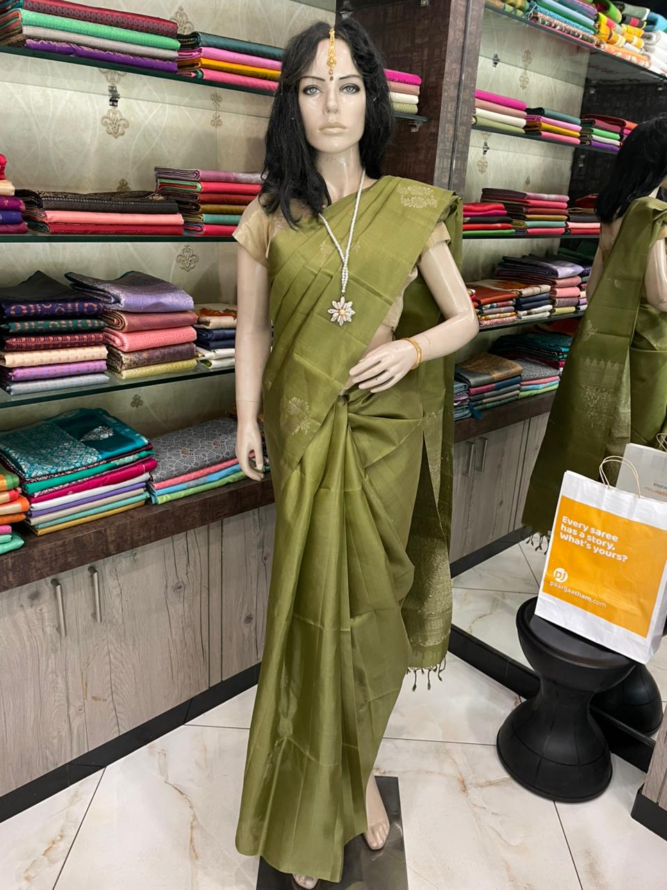OT25A096 Olive Green Pure Handloom Soft Silk Saree