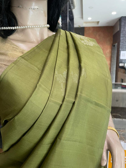 OT25A096 Olive Green Pure Handloom Soft Silk Saree