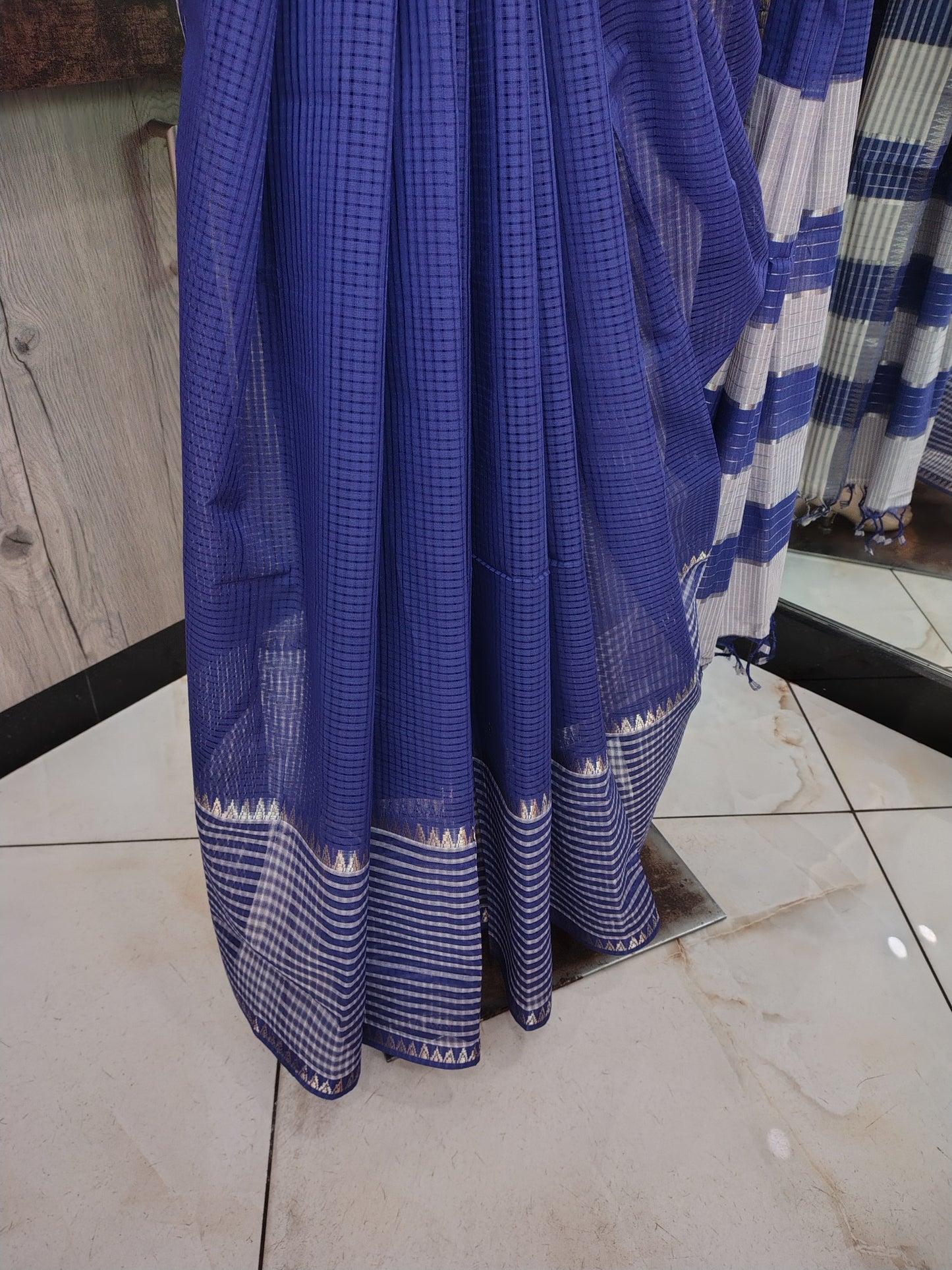 JL26A034 Royal Blue Pure Handloom Mangalgiri Cotton Saree