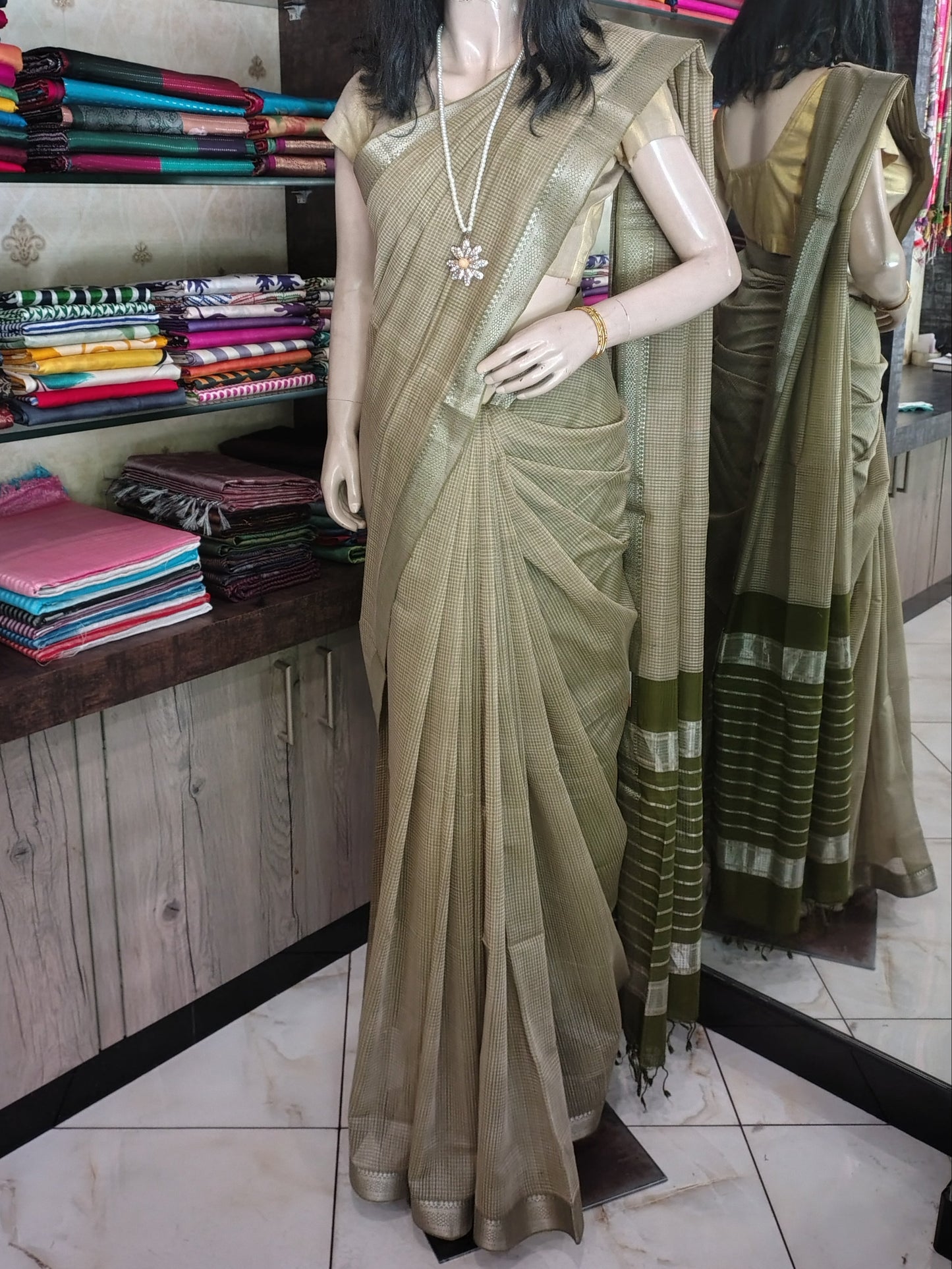 JL26A036 Green Pure Handloom Mangalgiri Cotton Saree
