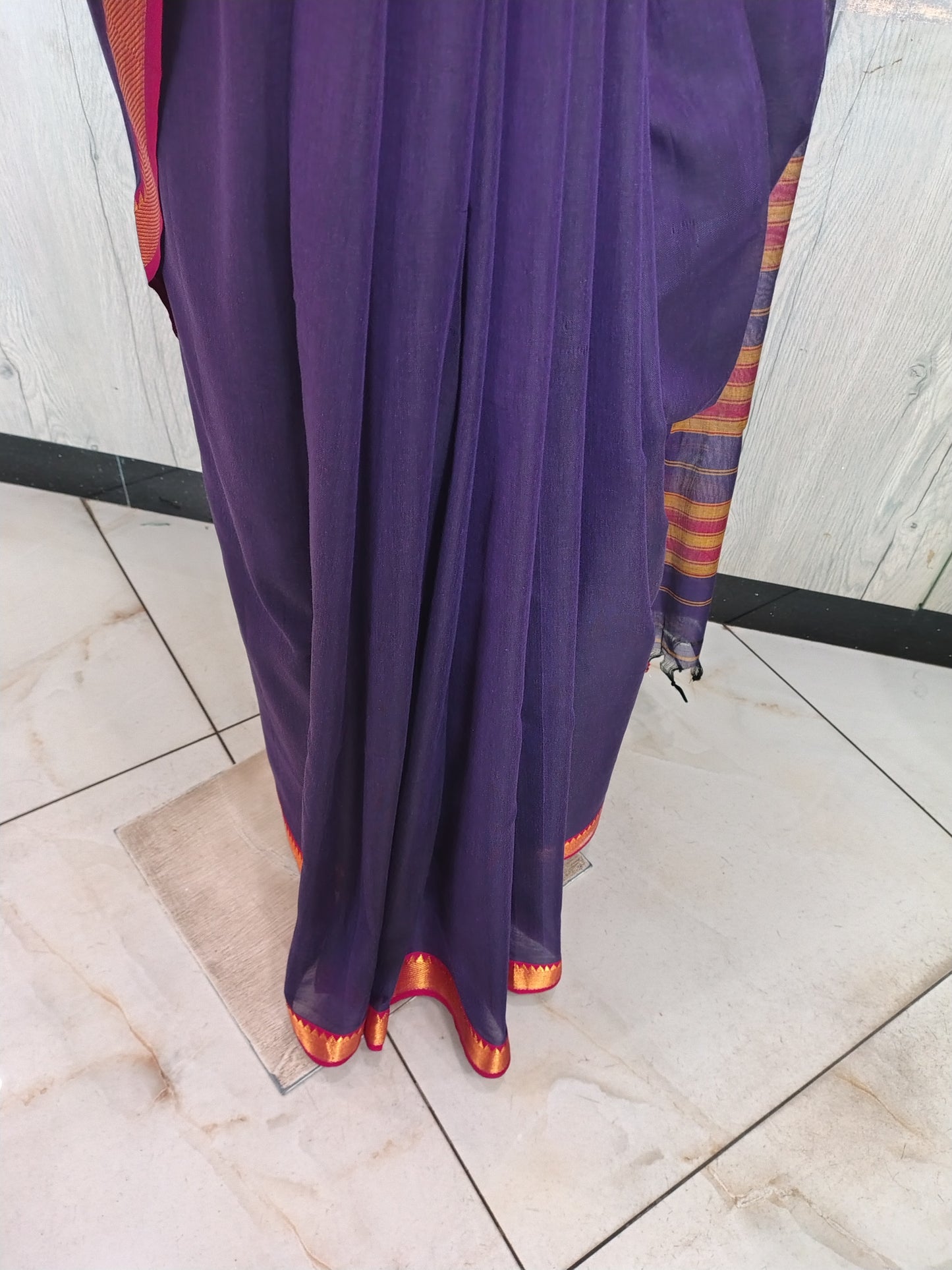 JN26A020 Violet Pure Handloom Narayanpet Cotton Saree