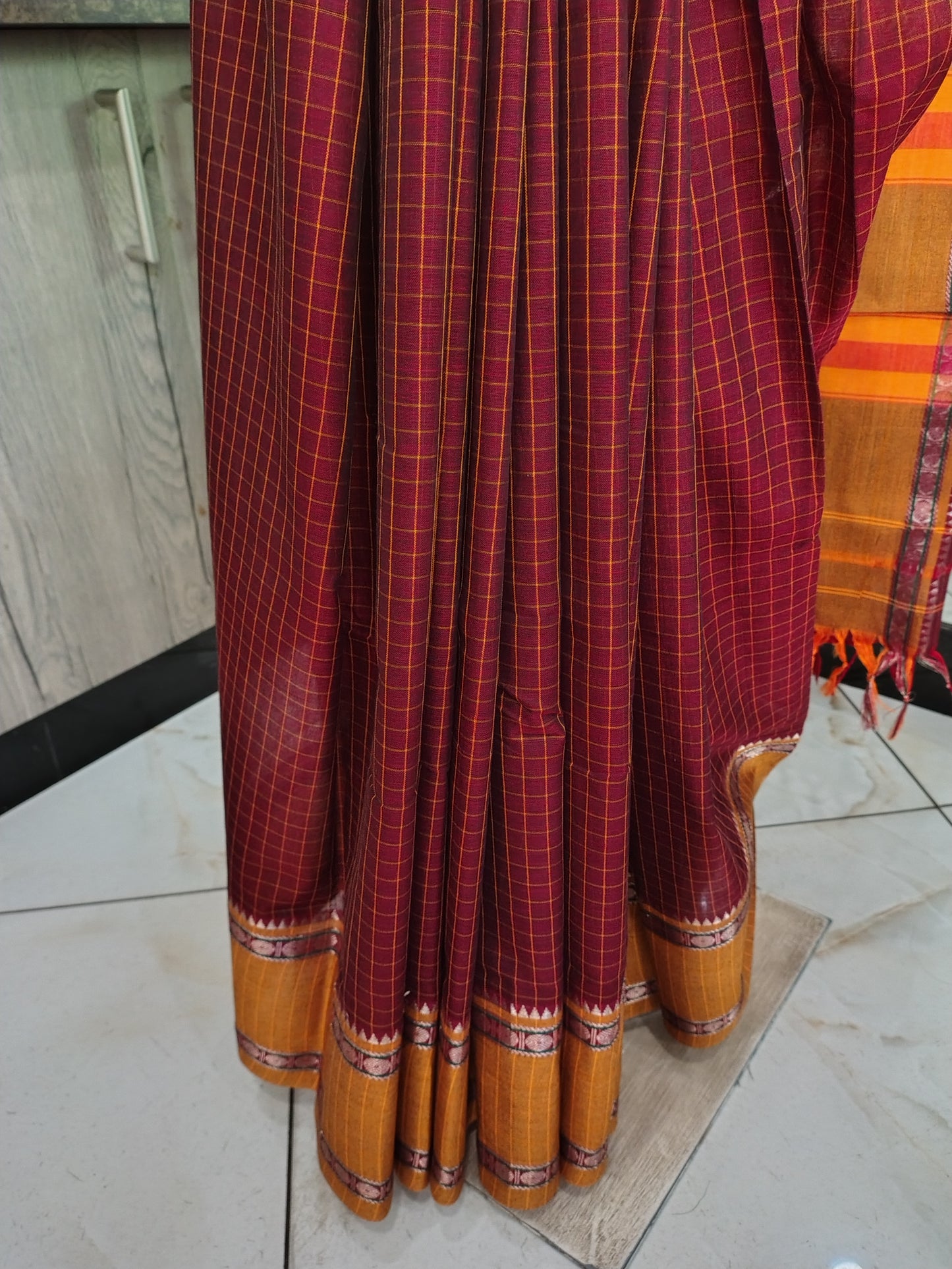 JN26A030 Maroon Pure Handloom Narayanpet Cotton Saree