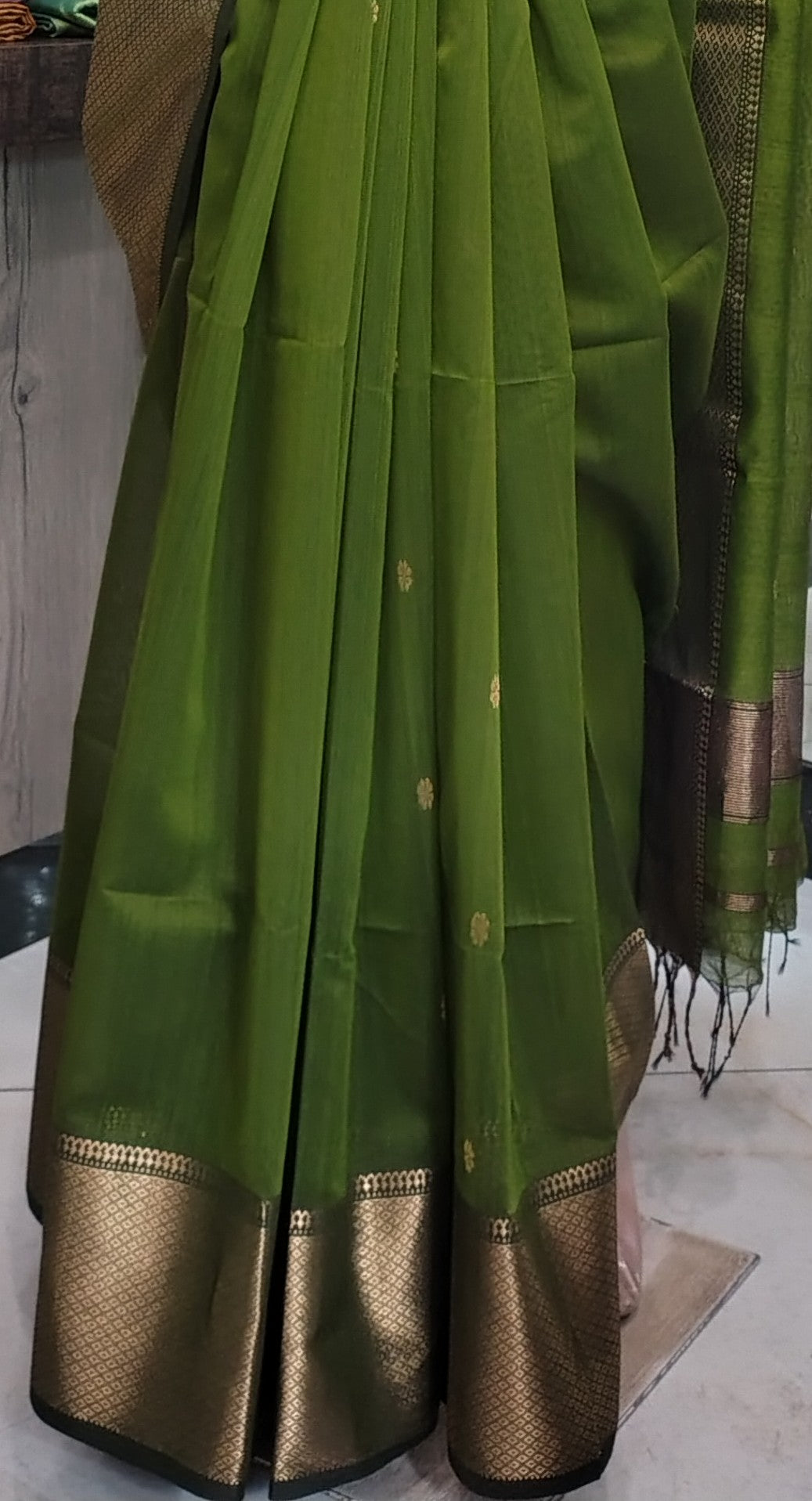 JN26A114 Green Pure Handloom Maheshwari Silk Saree