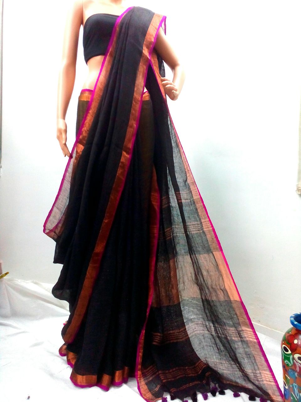 Black Gold Linen Saree