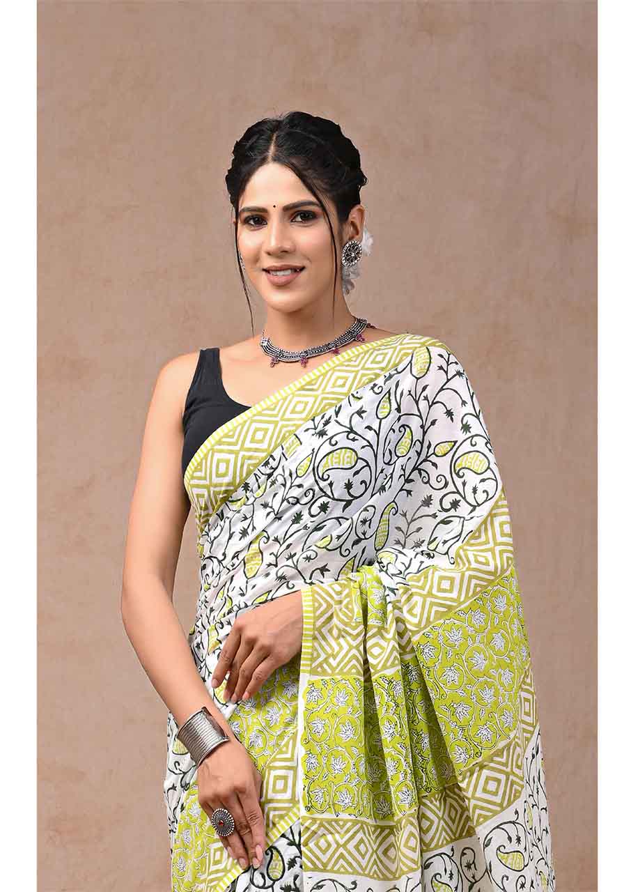 White Green Pure Handloom Batik Print Cotton Saree